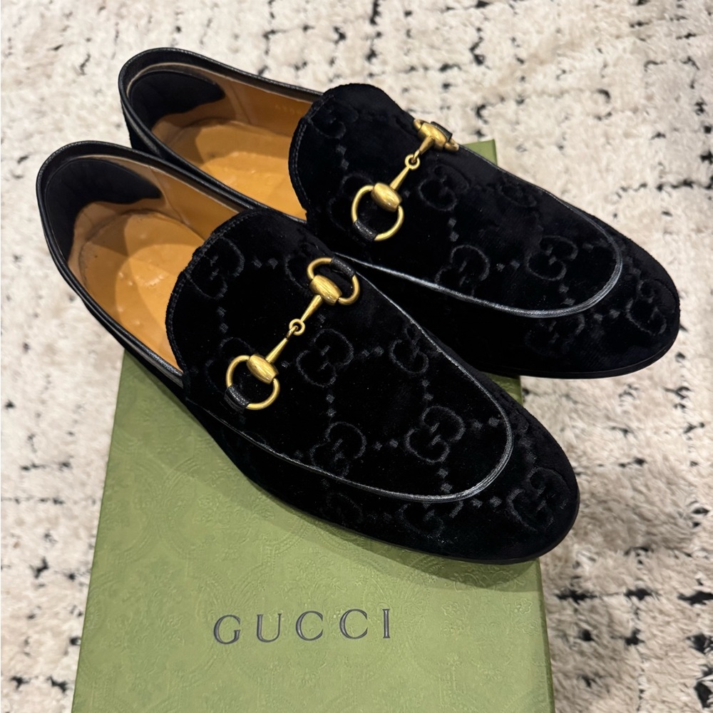 Gucci Men's Black Loafers Jordaan Velvet